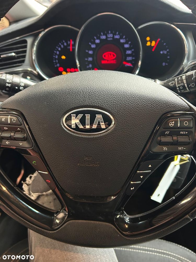 Kia Ceed 1.4 XL - 10