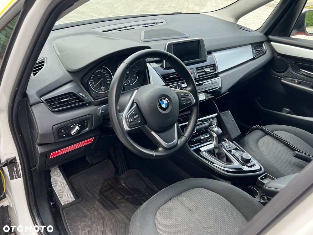 BMW Seria 2 220d xDrive Sport-Aut Luxury Line - 10