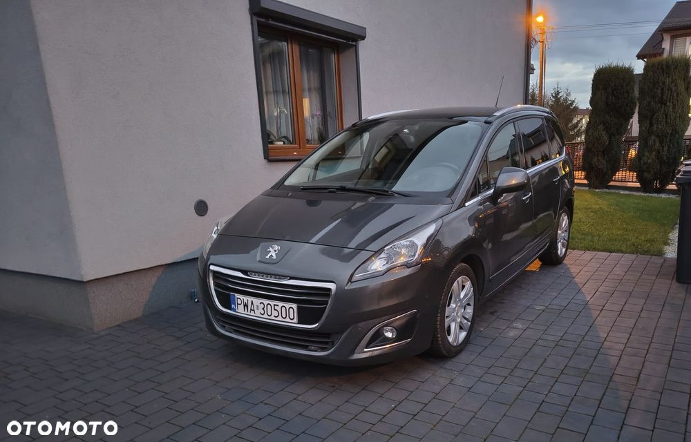 Peugeot 5008 e-HDI FAP 115 EGS6 Stop&Start Business-Line - 1