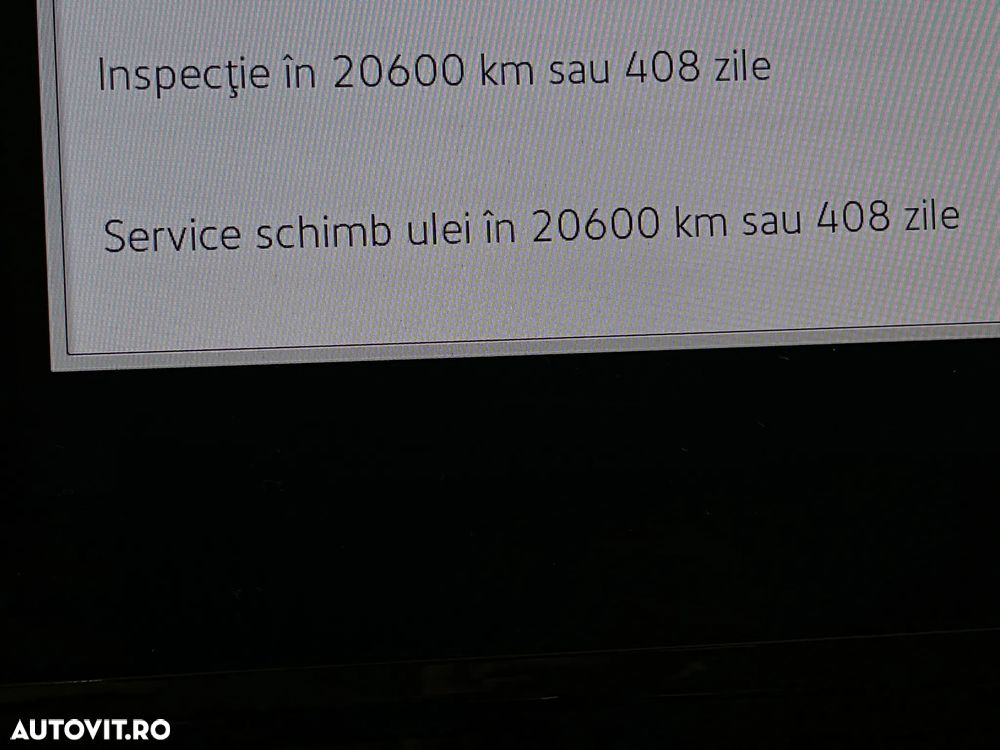 Volkswagen Passat 2.0 TDI DSG Comfortline - 19