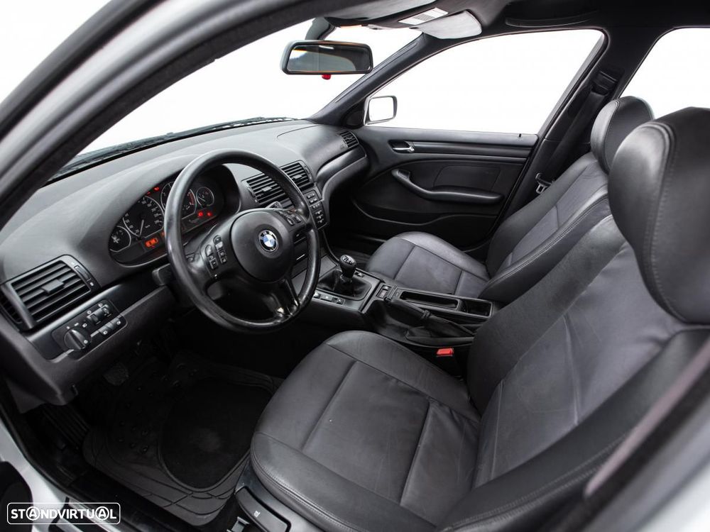 BMW 320 - 6