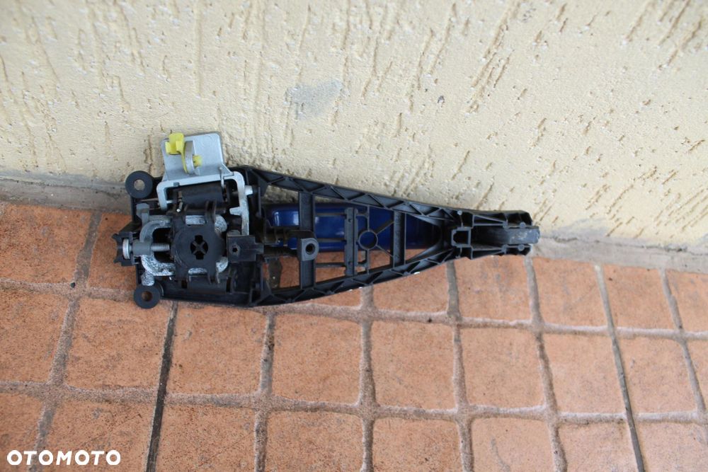 KLAMKA DRZWI LEWY TYŁ Z21B OPEL ASTRA H 24463749 - 3