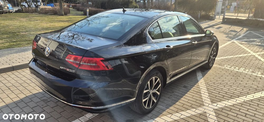 Volkswagen Passat 2.0 TDI BMT 4Mot Highline DSG - 3