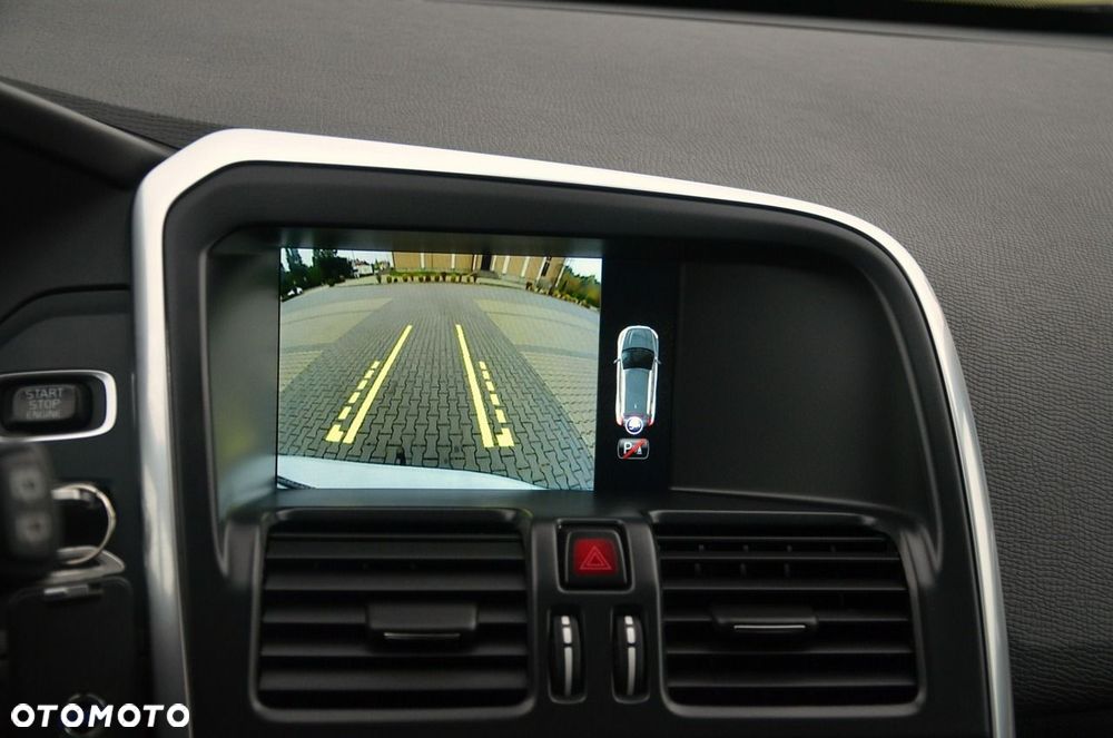 Volvo XC 60 - 21