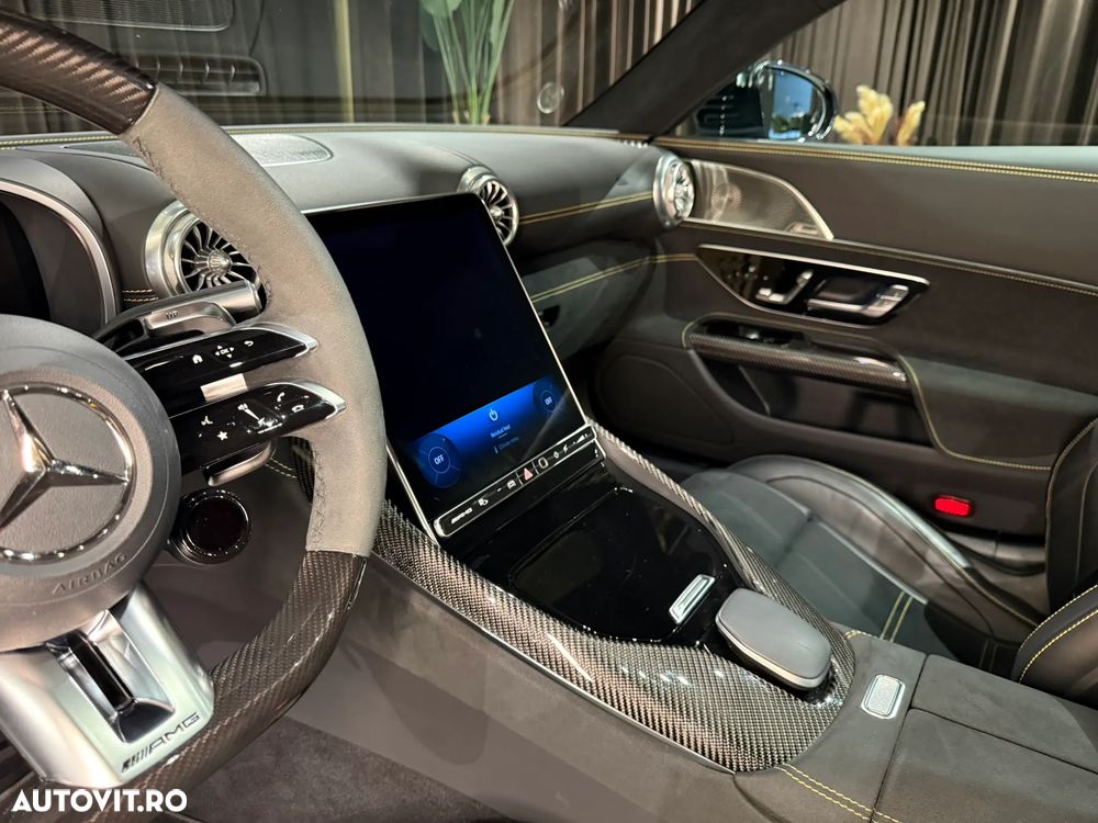 Mercedes-Benz AMG GT - 21