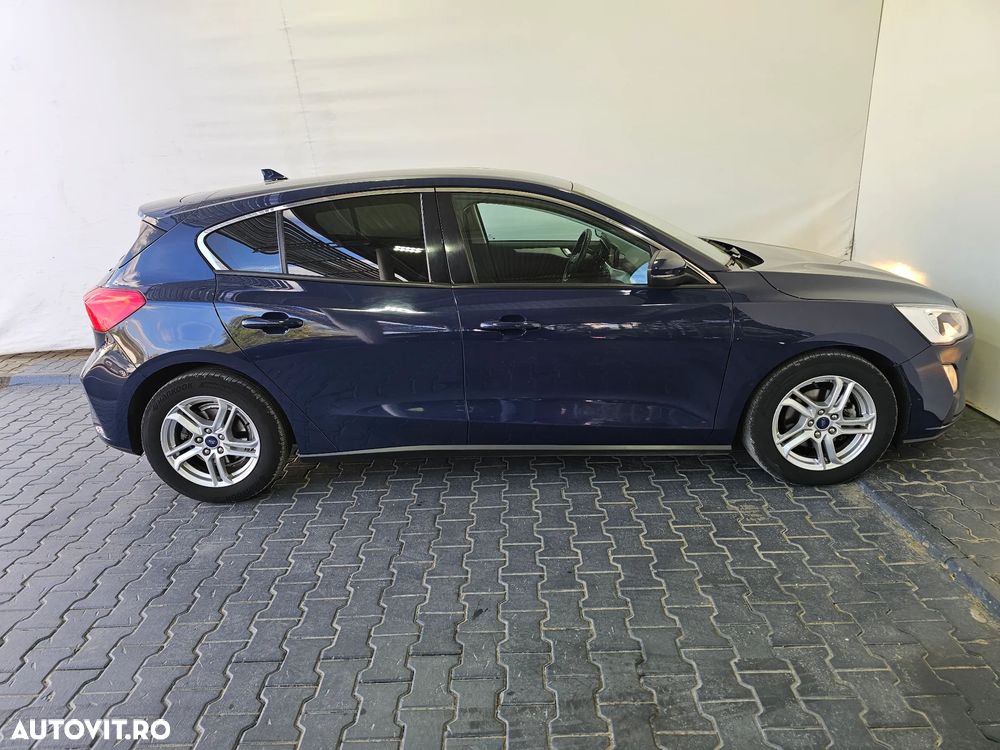 Ford Focus 1.0 EcoBoost Titanium - 23