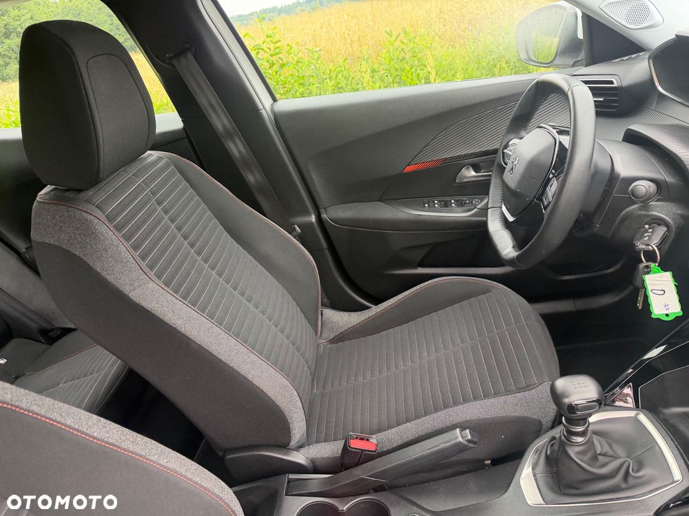 Peugeot 2008 Benzin 100 Style - 12
