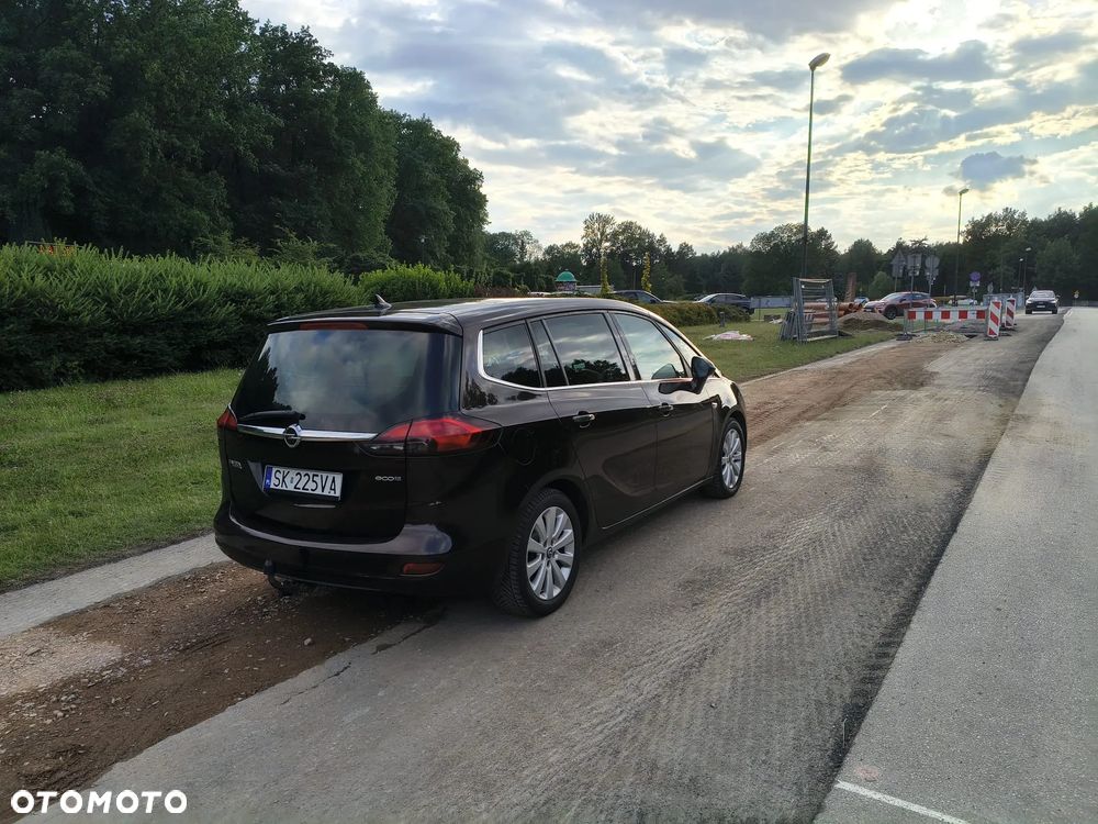 Opel Zafira 2.0 CDTI Cosmo EcoFLEX S&S - 8