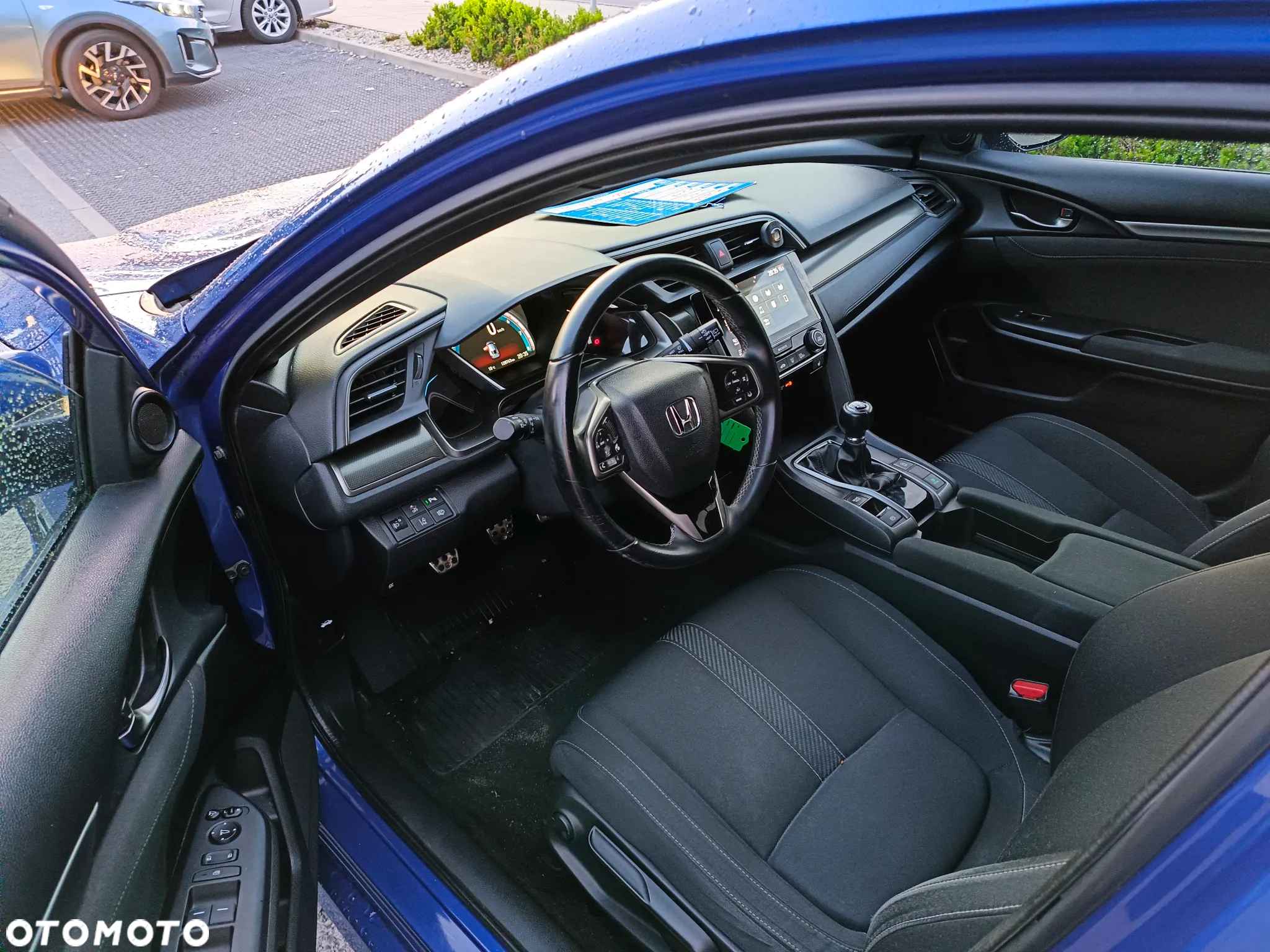 Honda Civic 1.0 i-VTEC Turbo Executive - 2