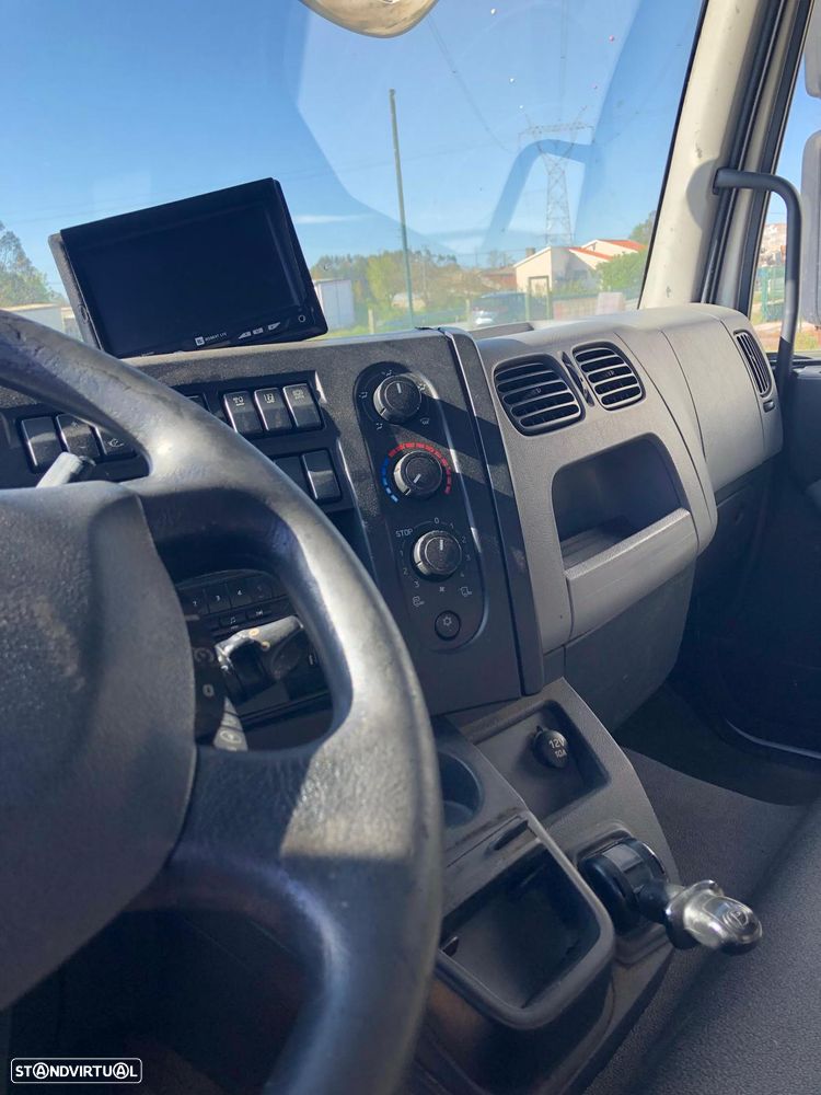 Renault D 16 TON C/ PLATAFORMA - 6