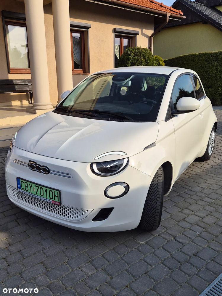 Fiat 500 23.8kWh RED Seria Specjalna - 11