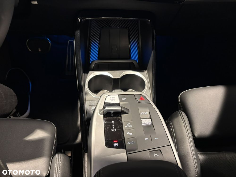 BMW X1 - 17