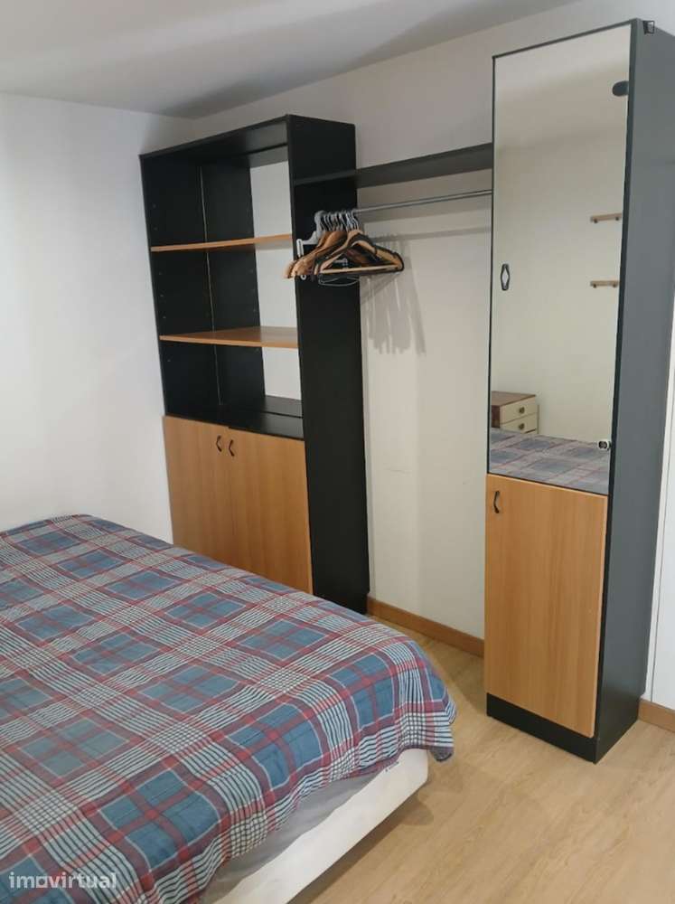 Casa com 1 quartos - localizado em Campanhã Porto - Grande imagem: 3/14