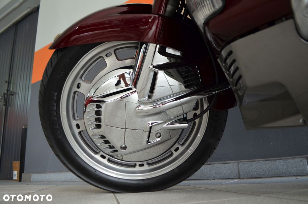 Honda GL - 20