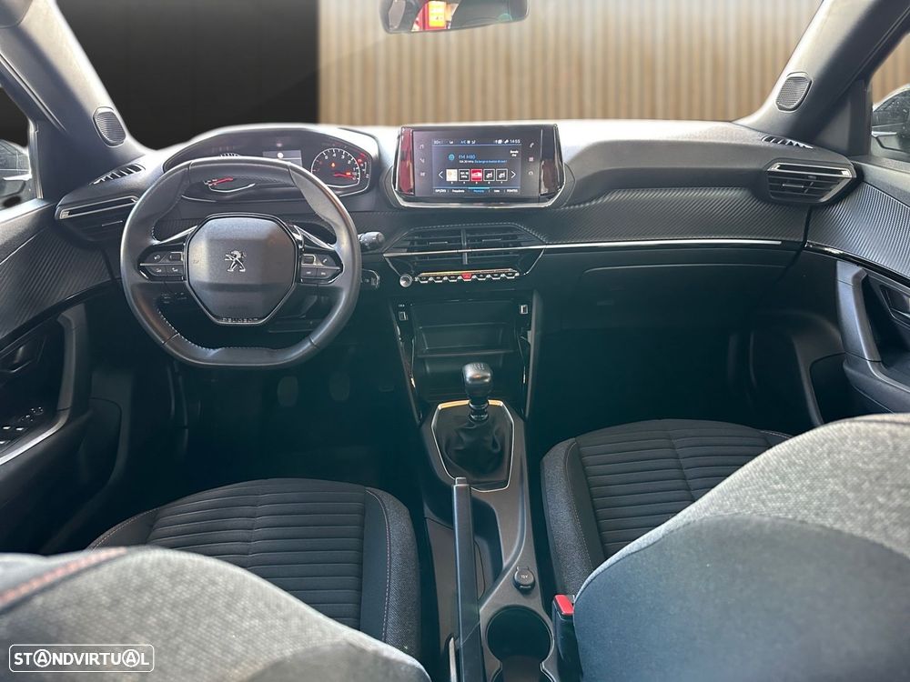 Peugeot 2008 1.2 PureTech Active - 11