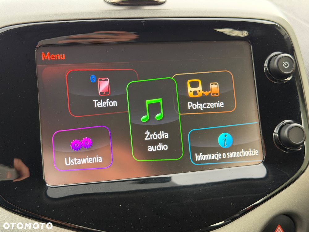 Toyota Aygo x-clusiv - 38