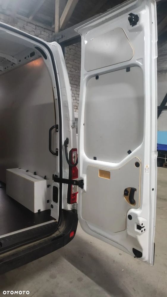 Renault Master III IV 3 4 L3 zabudowa wybicie paki - 2