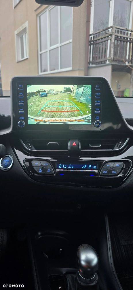 Toyota C-HR ver-1-8-hybrid-comfort - 9