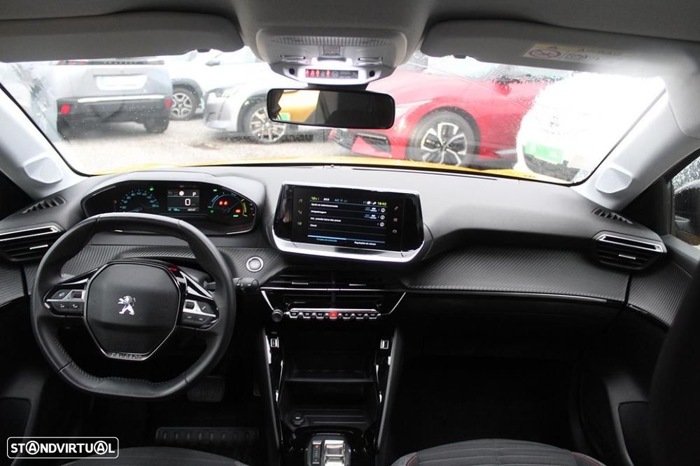 Peugeot e-208 Active Pack - 17