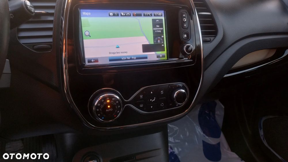 Renault Captur - 12
