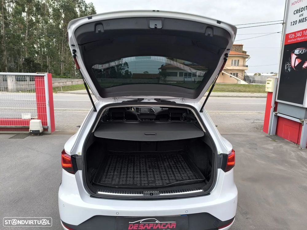 SEAT Leon 2.0 TDI DPF S&S DSG FR - 56