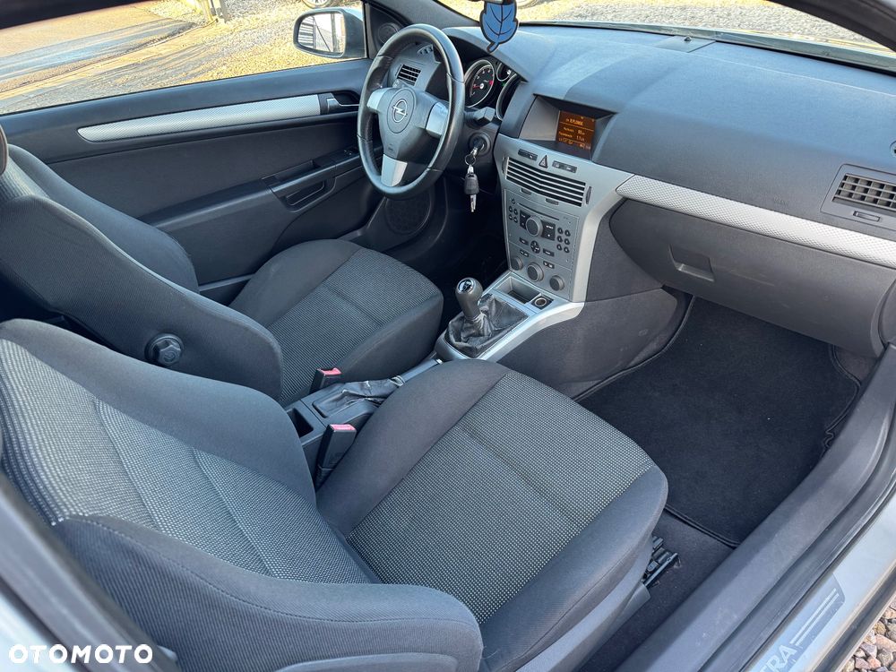 Opel Astra 2.0 Turbo Sport - 9