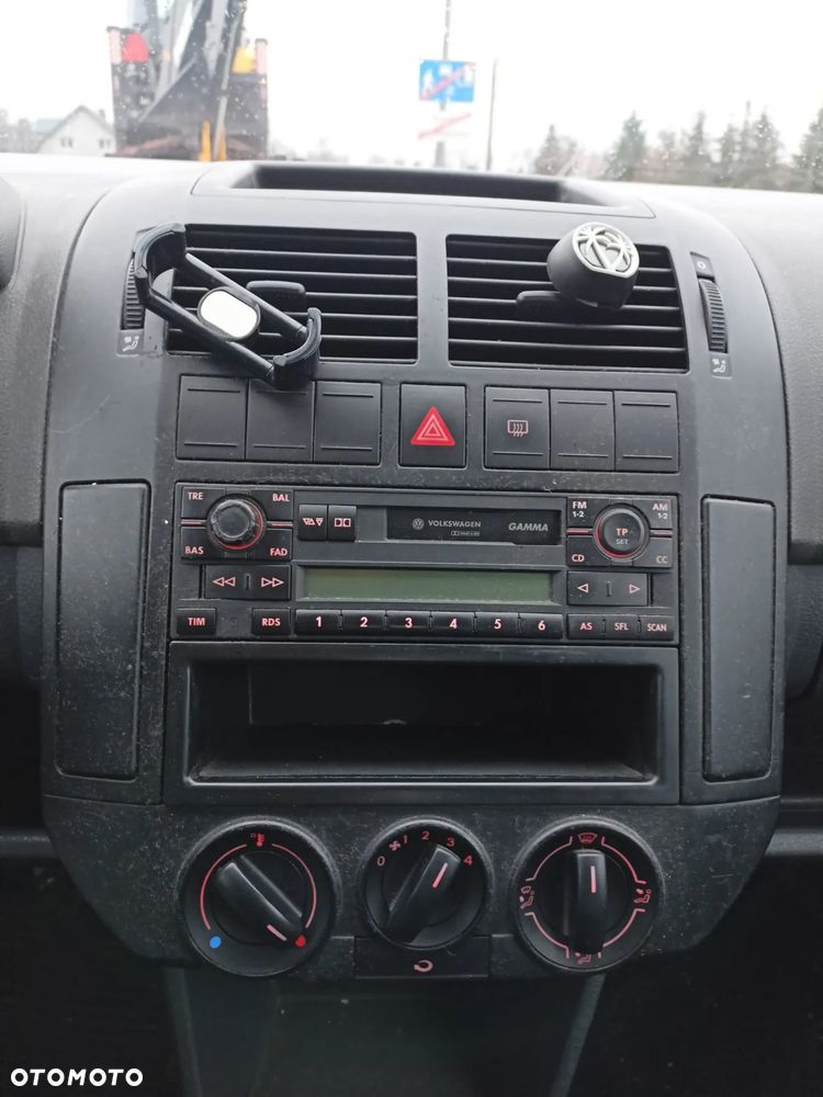 Volkswagen Polo - 10