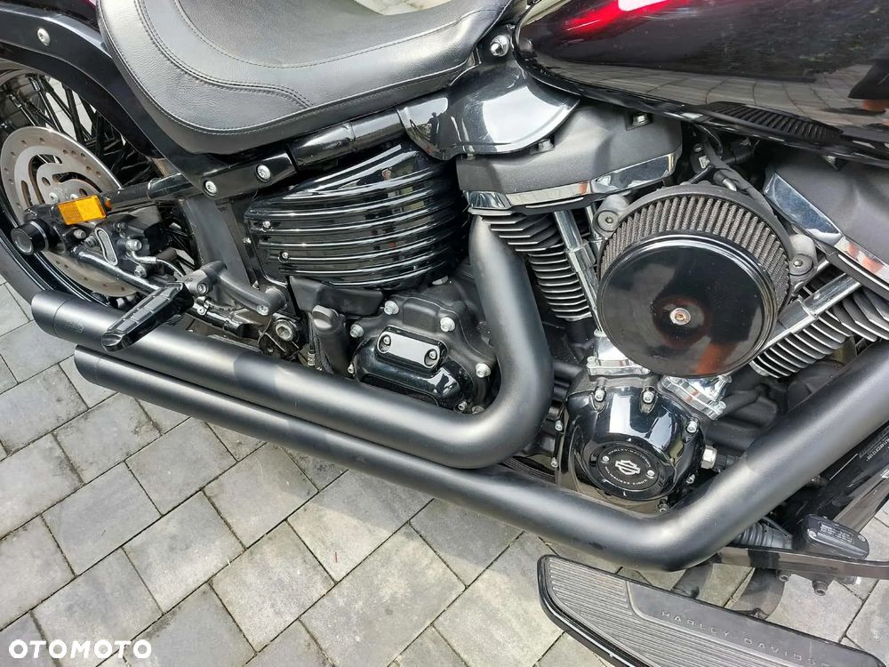 Harley-Davidson Softail Heritage Classic - 34