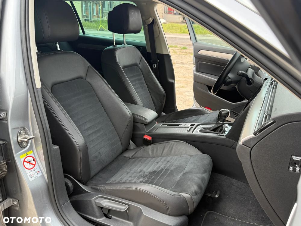 Volkswagen Passat - 18