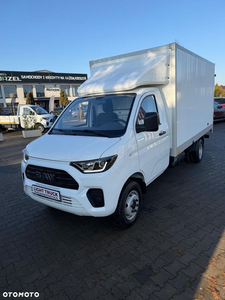 BAW Light Truck - 1