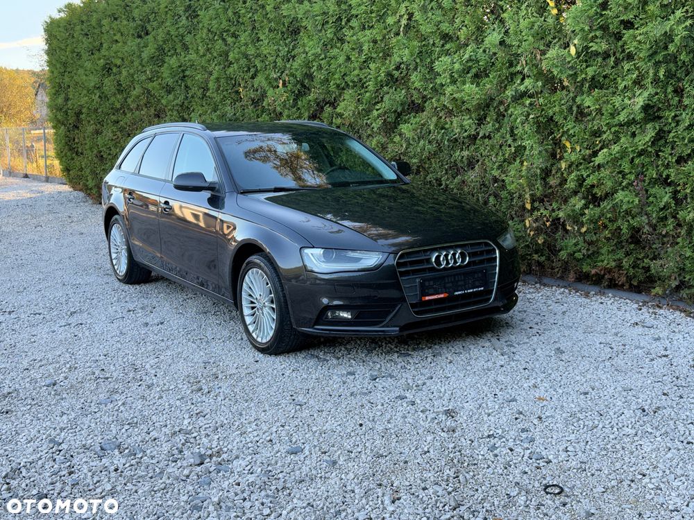 Audi A4 Avant - 4