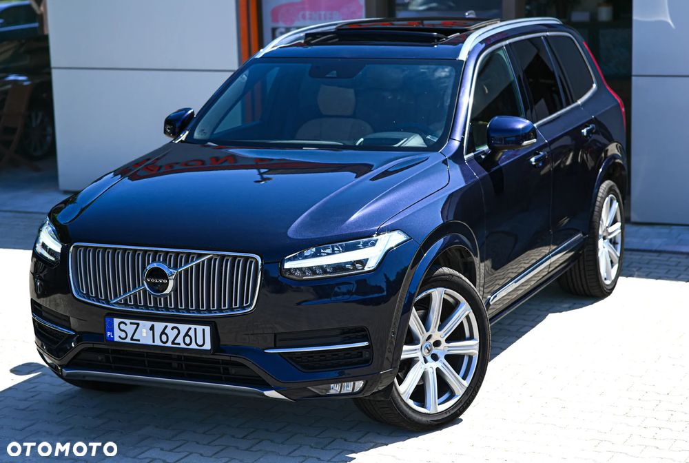 Volvo XC 90 D5 SCR AWD Inscription 7os - 40