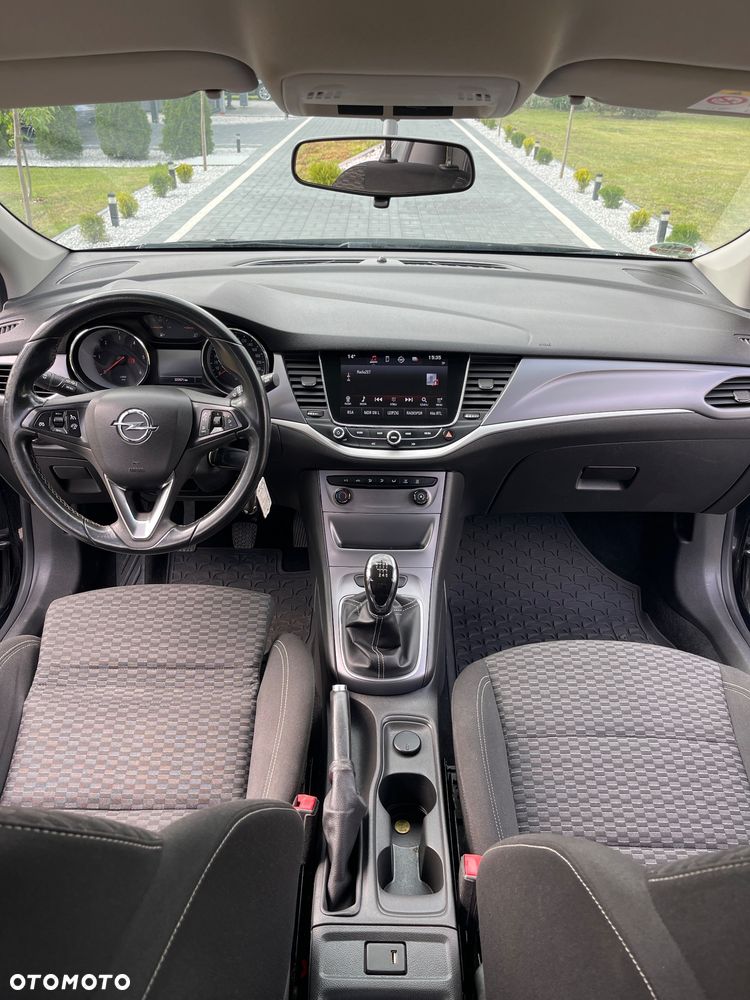 Opel Astra - 12