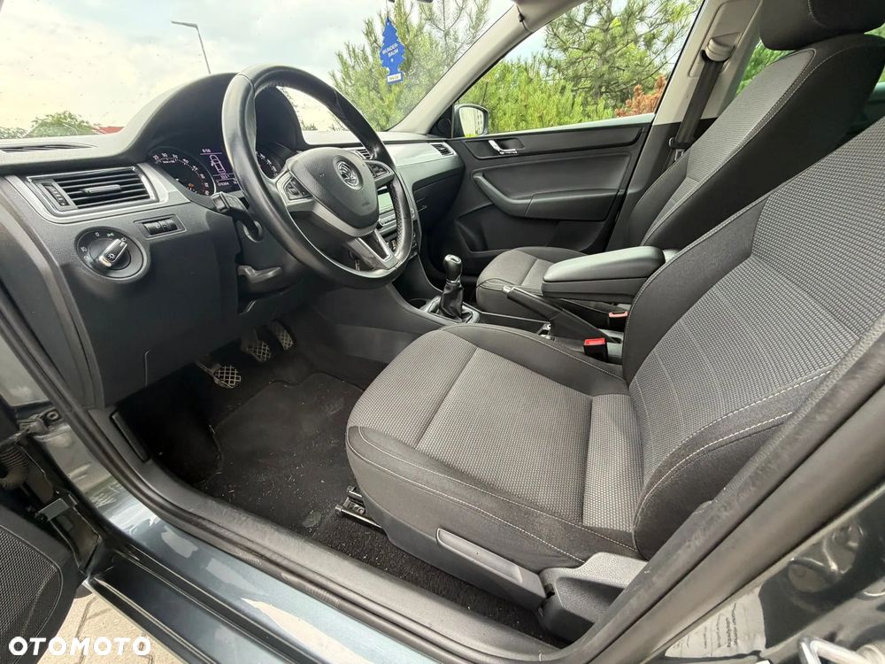 Skoda RAPID Spb 1.6 TDI DPF Elegance Max - 20