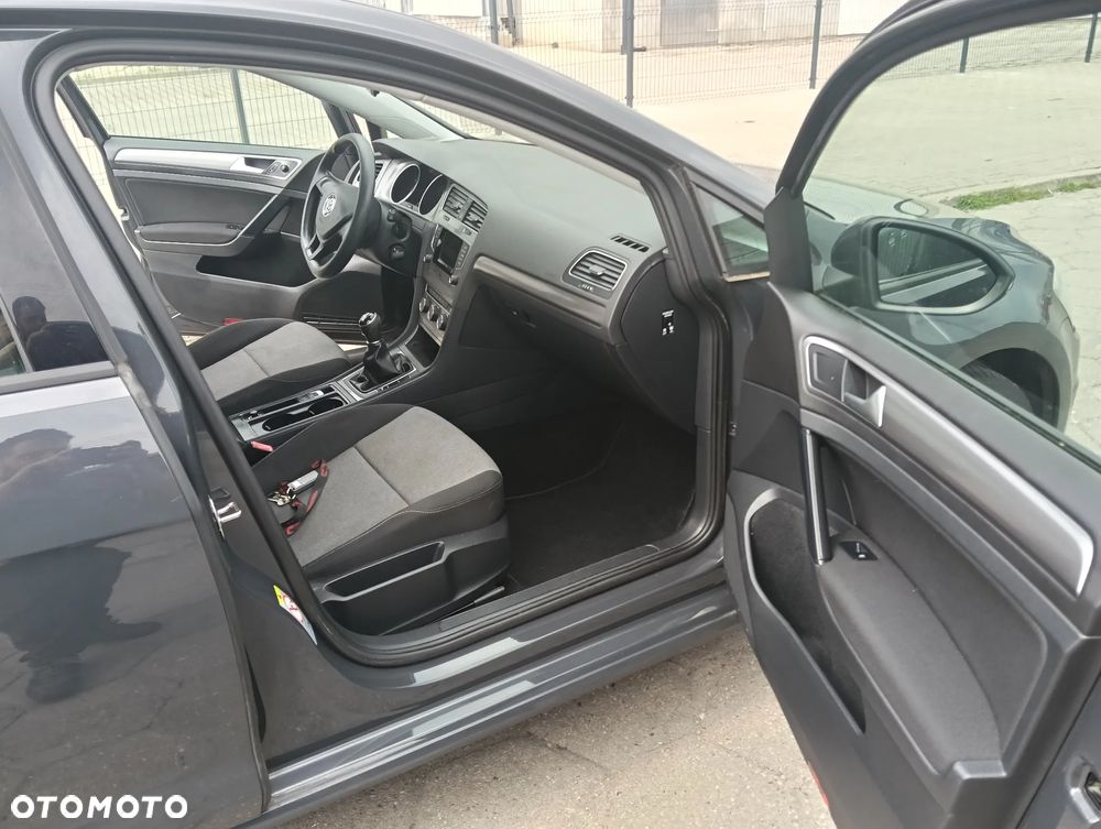 Volkswagen Golf 1.2 TSI BlueMotion Technology Comfortline - 9