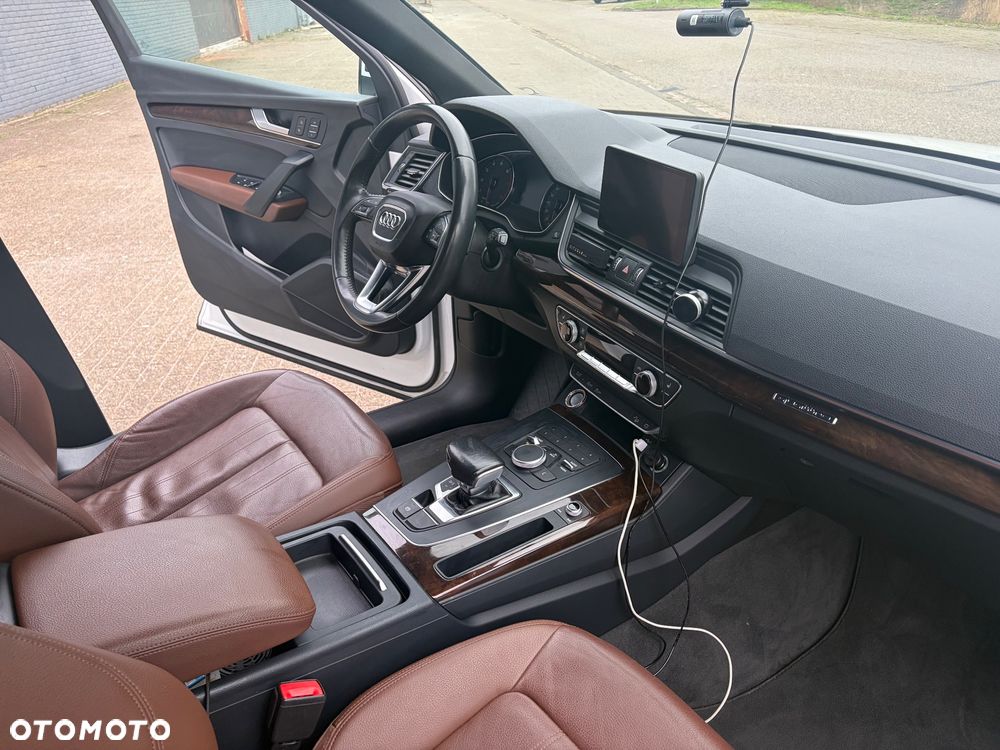 Audi Q5 2.0 TFSI Quattro S tronic design - 11