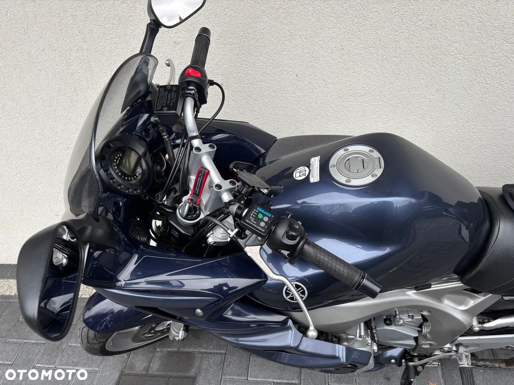 Yamaha FZ6 - 4
