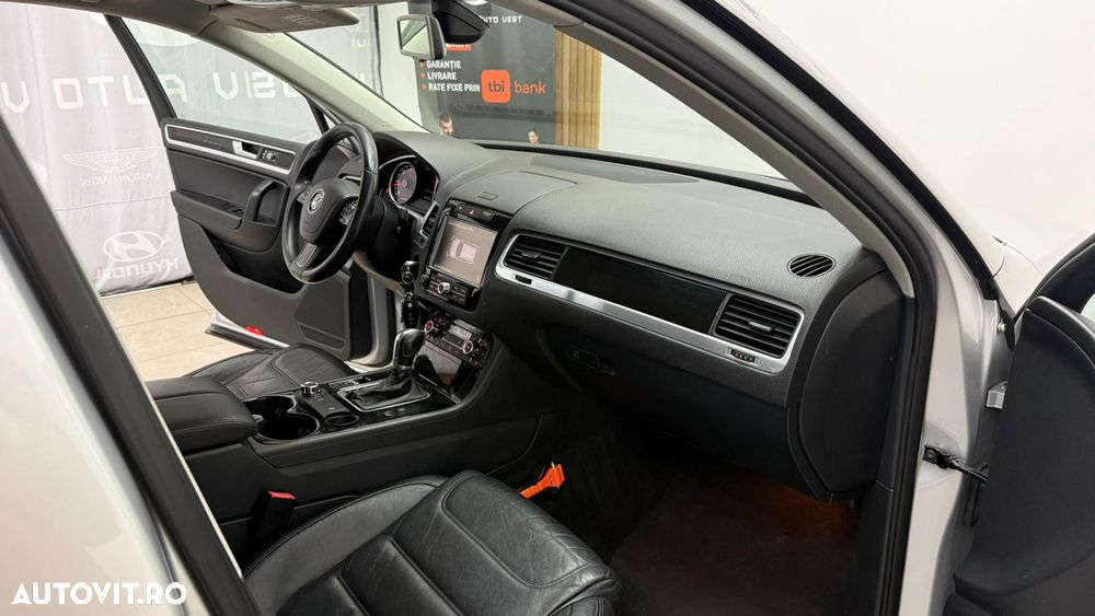 Volkswagen Touareg - 8