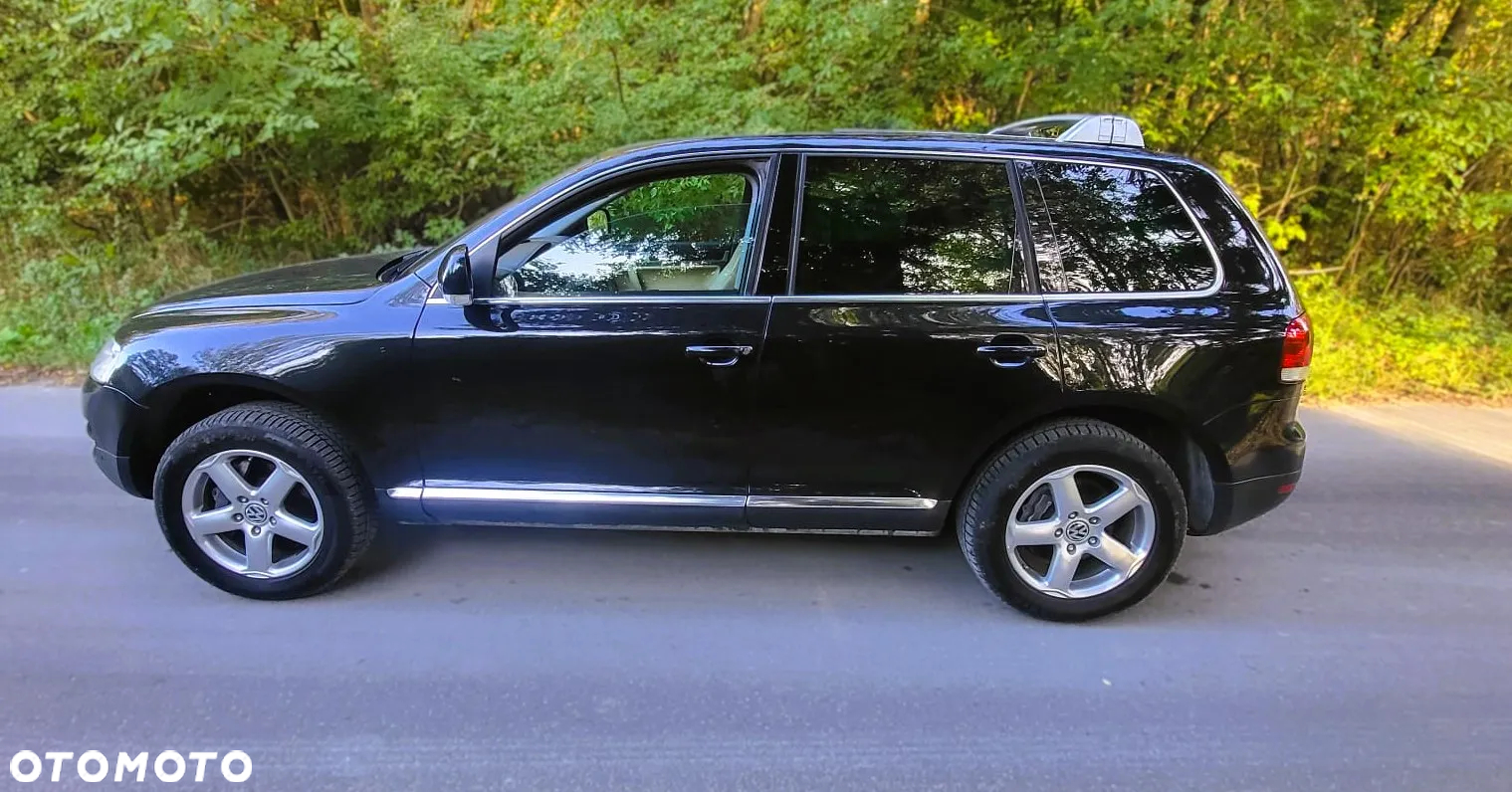 Volkswagen Touareg 4.2 V8 Automatik Individual - 6