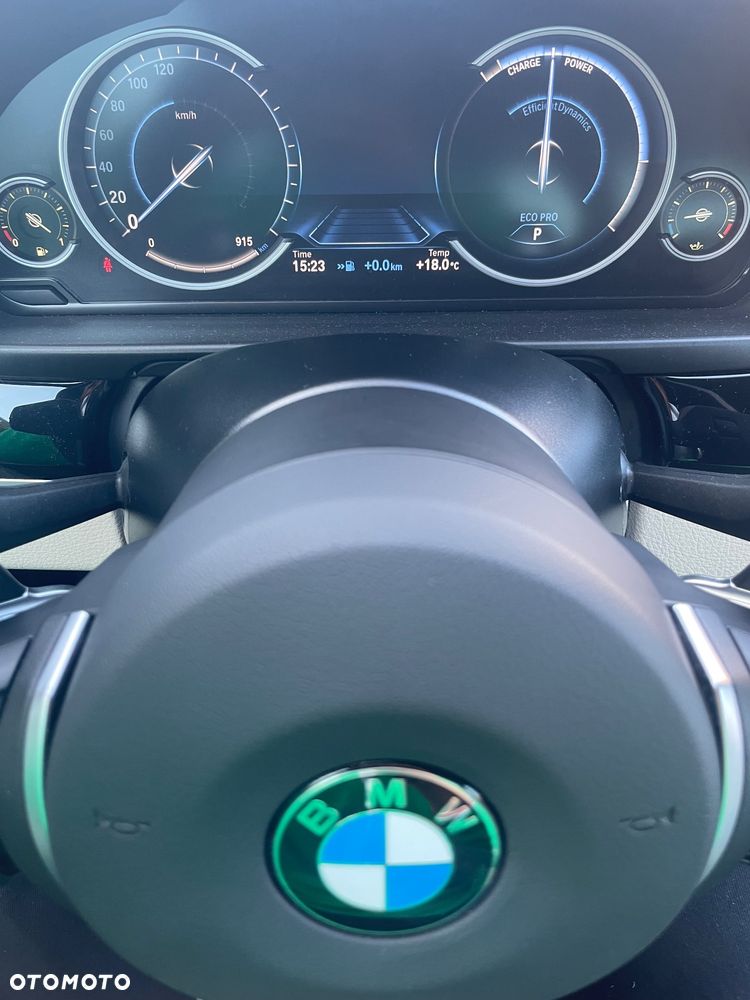 BMW Seria 5 - 35