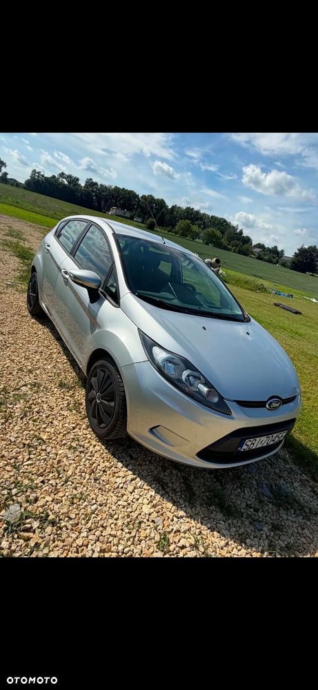 Ford Fiesta 1.4 TDCi Silver X - 8