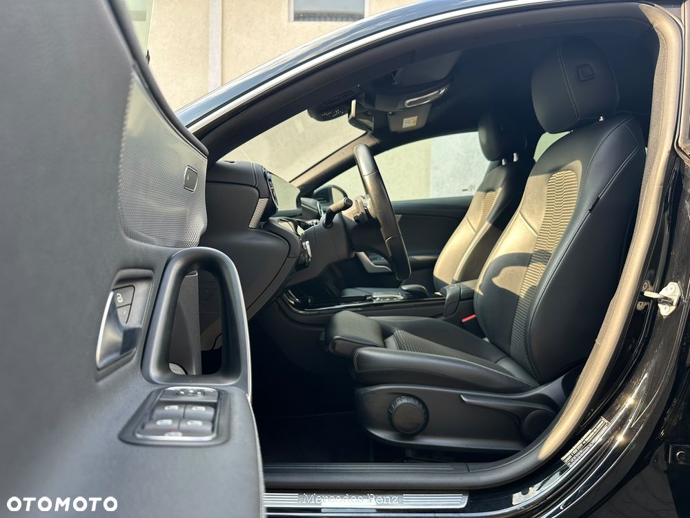 Mercedes-Benz CLA 200 d Progressive 8G-DCT - 6