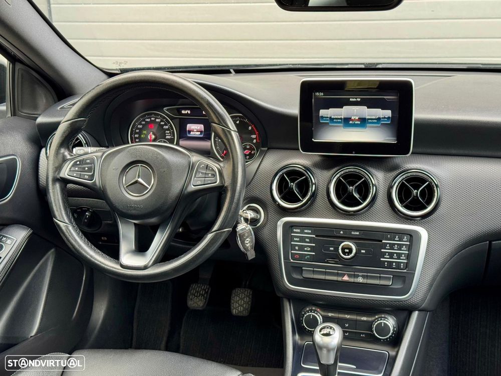 Mercedes-Benz A 180 CDI (BlueEFFICIENCY) Urban - 31