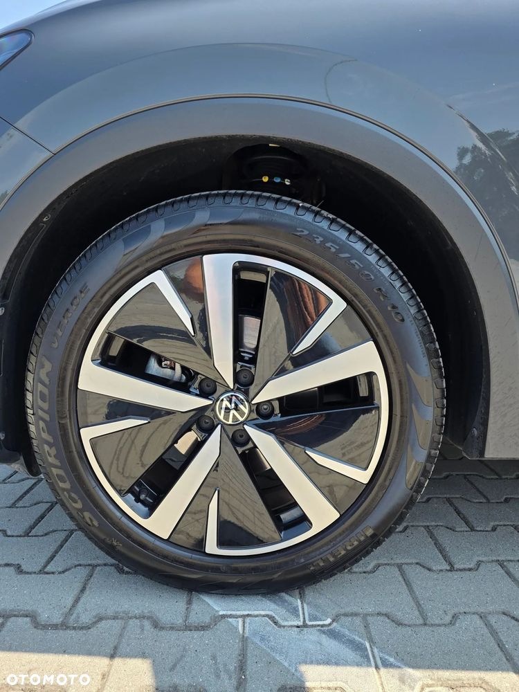 Volkswagen Tiguan - 7
