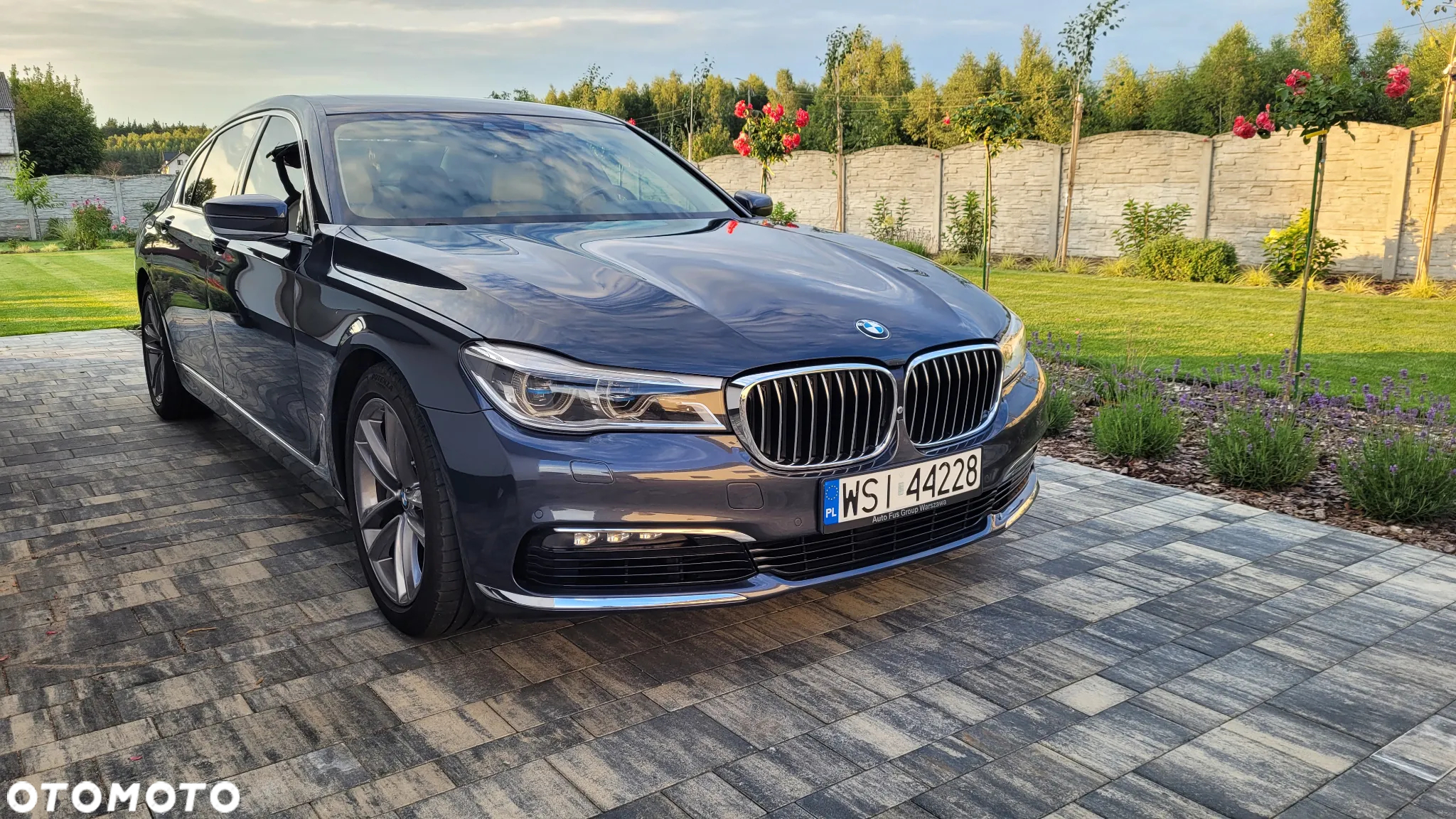 BMW Seria 7 740Li - 3