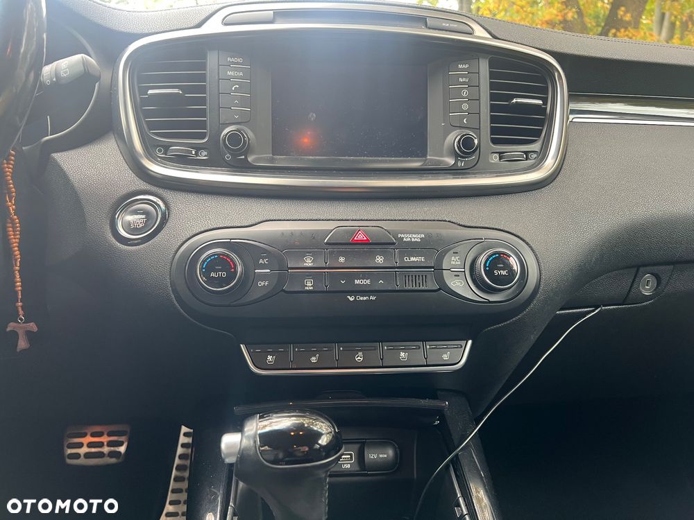 Kia Sorento 2.0 CRDI Business Line Plus - 8