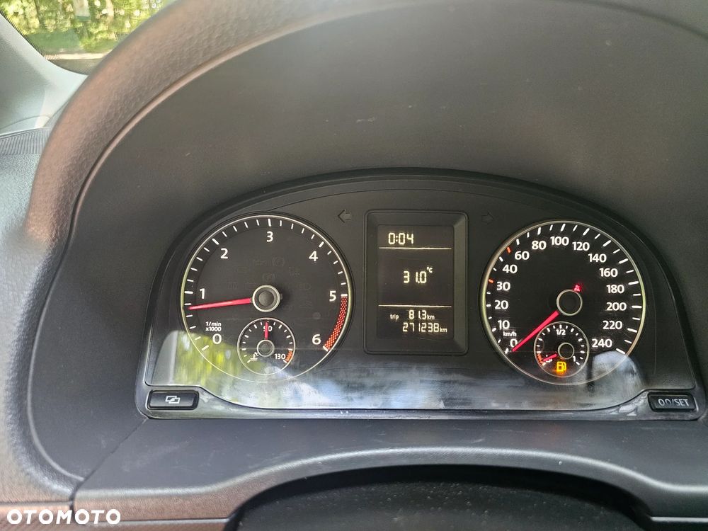 Volkswagen Caddy - 10