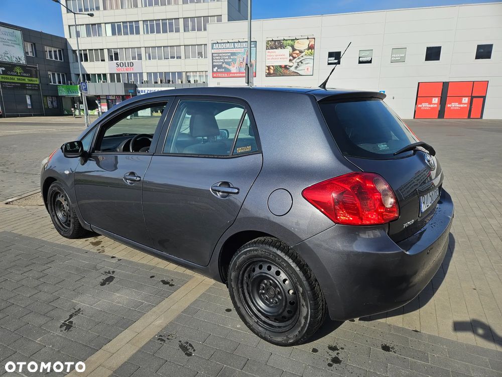 Toyota Auris 1.4 D-4D Premium MM - 5