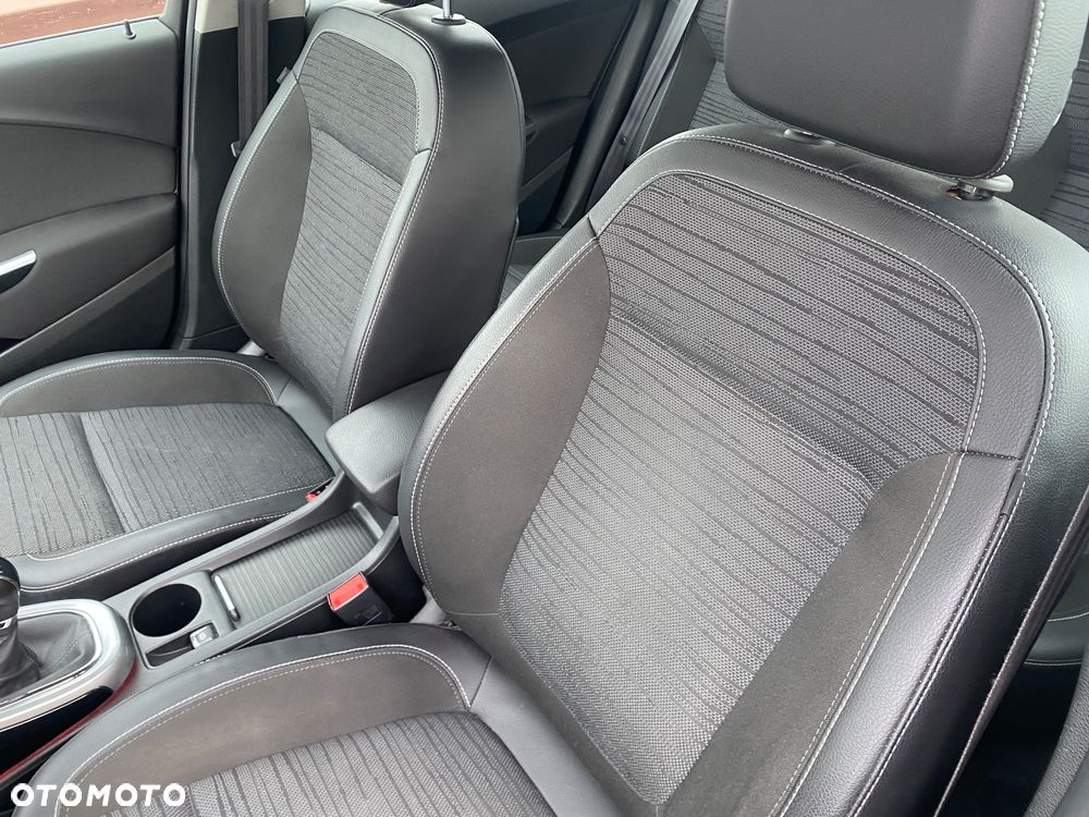 Opel Astra 1.4 Turbo ENERGY - 13