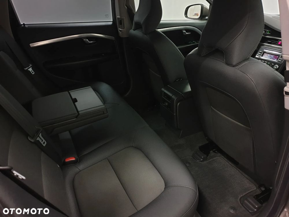 Volvo V70 2.0D Summum - 40